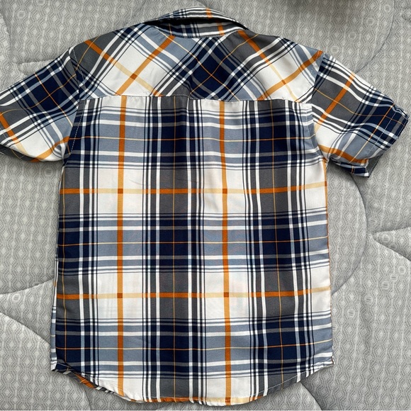 Craft+Flow Boys Size 4T Button Down Shirt - Picture 2 of 2